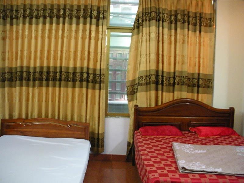 Huong Sen Hotel 2 Hanoi Bagian luar foto