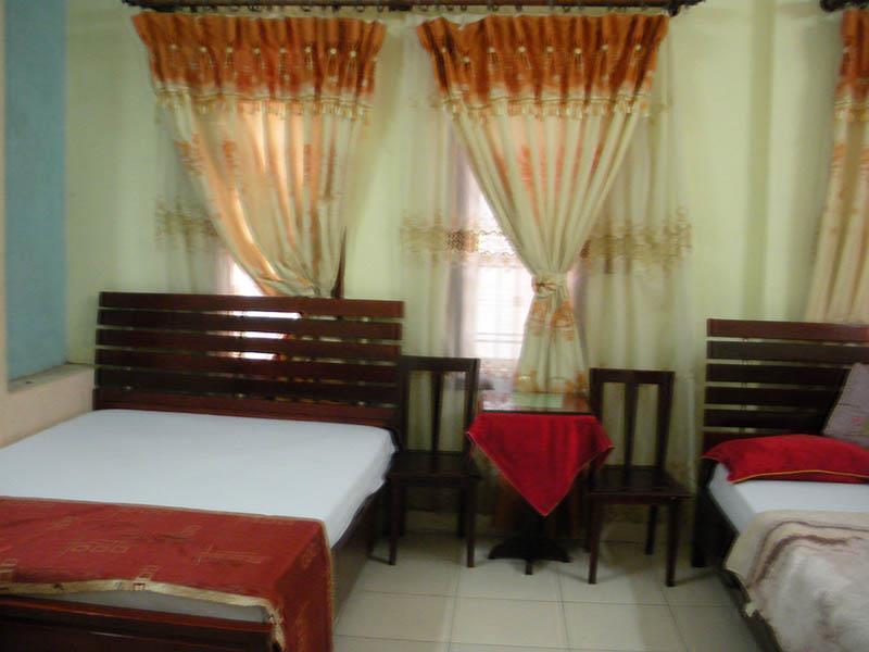 Huong Sen Hotel 2 Hanoi Bagian luar foto
