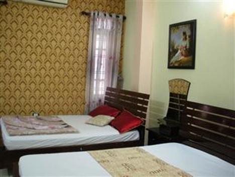 Huong Sen Hotel 2 Hanoi Bagian luar foto