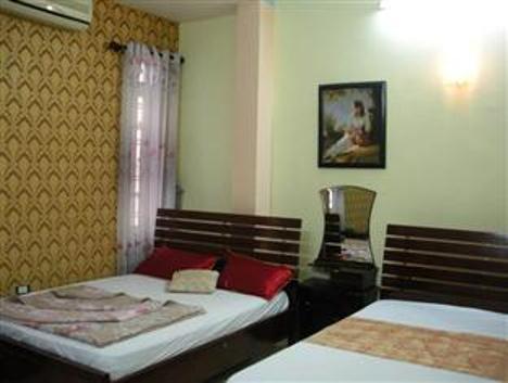Huong Sen Hotel 2 Hanoi Bagian luar foto